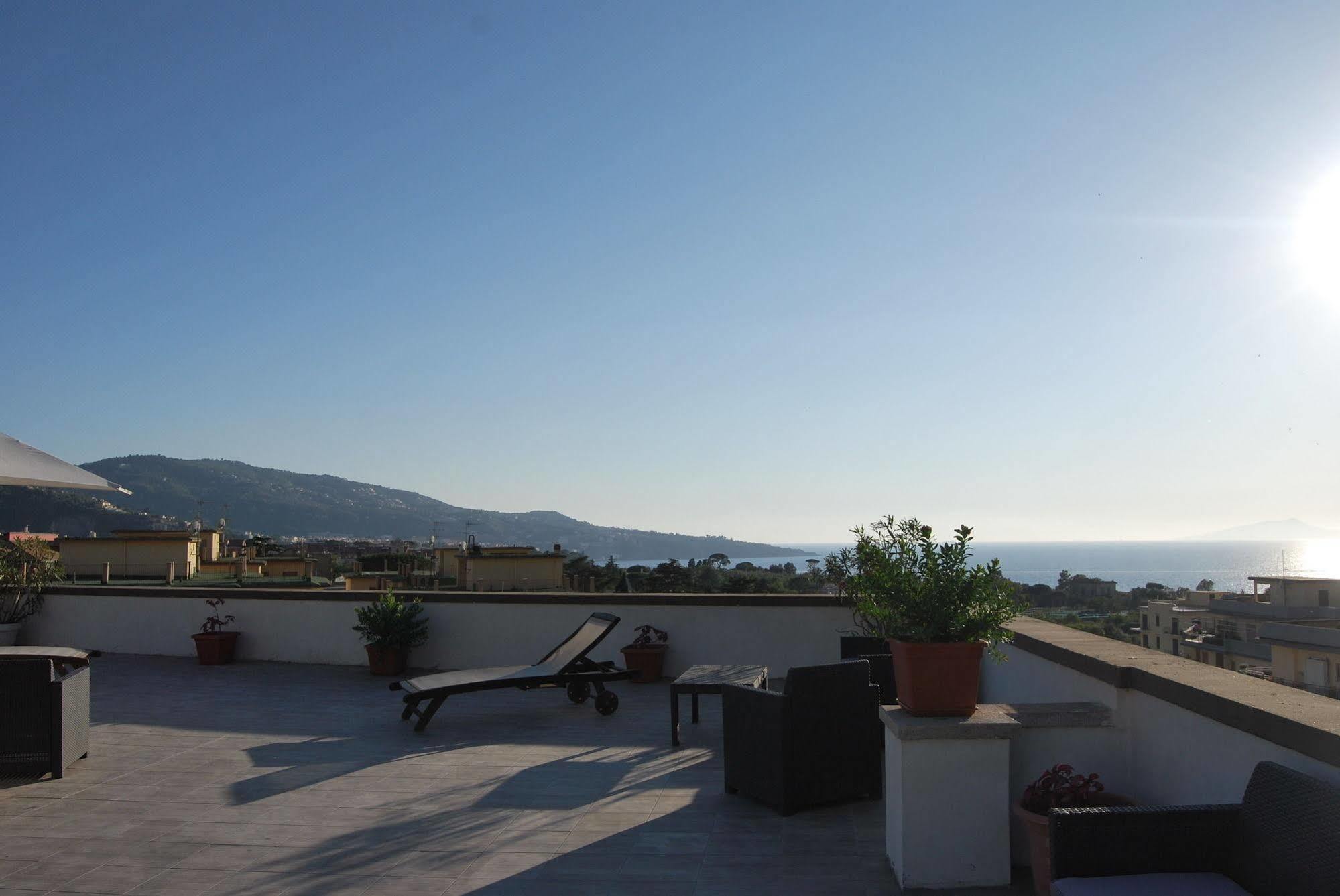 Отель La Pennichella Sorrentina Relais Мета Экстерьер фото