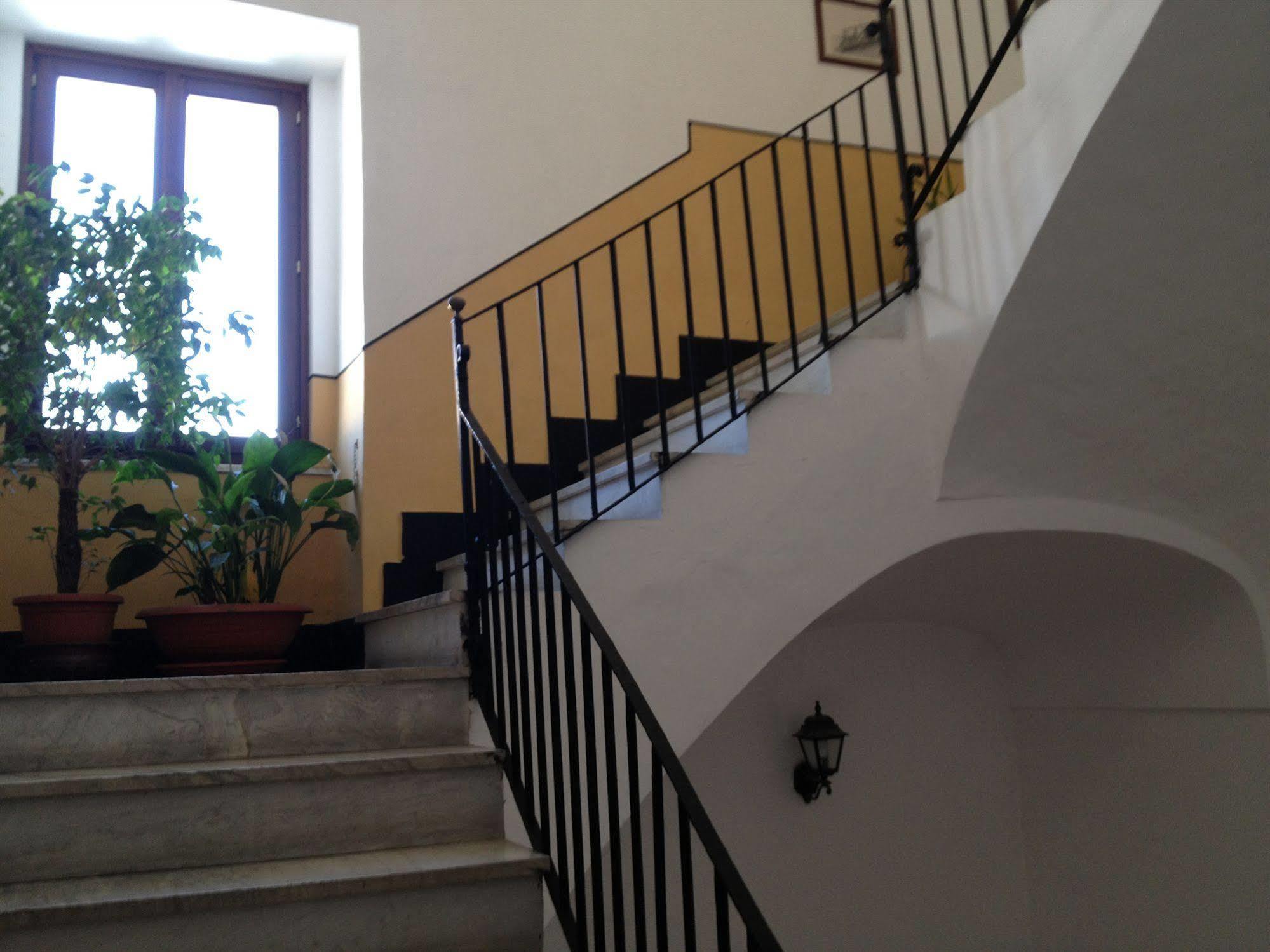 Отель La Pennichella Sorrentina Relais Мета Экстерьер фото